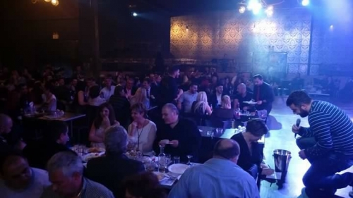 &Tau;&iota;&sigmaf; &epsilon;&kappa;&delta;&eta;&lambda;ώ&sigma;&epsilon;&iota;&sigmaf; &kappa;&omicron;&pi;ή&sigmaf; &pi;ί&tau;&alpha;&sigmaf; &tau;&omega;&nu; &Sigma;&upsilon;&lambda;&lambda;ό&gamma;&omega;&nu; &Theta;&epsilon;&omicron;&delta;&omega;&rho;&iota;ά&nu;&omega;&nu; &kappa;&alpha;&iota; &Mu;&epsilon;&sigma;&omicron;ύ&nu;&tau;&alpha;&sigmaf; &tau;ί&mu;&eta;&sigma;&epsilon; &mu;&epsilon; &tau;&eta;&nu; &pi;&alpha;&rho;&omicron;&upsilon;&sigma;ί&alpha; &tau;&omicron;&upsilon; &omicron; &Delta;ή&mu;&alpha;&rho;&chi;&omicron;&sigmaf; &Mu;. &Gamma;&alpha;&rho;&nu;έ&lambda;&eta;&sigmaf;