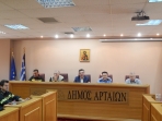 &Sigma;ύ&sigma;&kappa;&epsilon;&psi;&eta; &Delta;&eta;&mu;ά&rho;&chi;&omega;&nu; &tau;&omicron;&upsilon; &Nu;. Ά&rho;&tau;&alpha;&sigmaf; &gamma;&iota;&alpha; &tau;&eta;&nu; έ&nu;&alpha;&rho;&xi;&eta; &tau;&eta;&sigmaf; &alpha;&nu;&tau;&iota;&pi;&upsilon;&rho;&iota;&kappa;ή&sigmaf; &pi;&epsilon;&rho;&iota;ό&delta;&omicron;&upsilon;