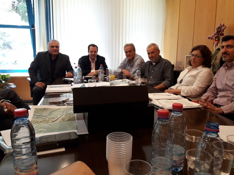 &Epsilon;&pi;ί&sigma;&kappa;&epsilon;&psi;&eta; &Delta;&eta;&mu;ά&rho;&chi;&omicron;&upsilon; &Mu;. &Gamma;&alpha;&rho;&nu;έ&lambda;&eta; &sigma;&tau;&alpha; &Upsilon;&pi;&omicron;&upsilon;&rho;&gamma;&epsilon;ί&alpha; &Upsilon;&pi;&omicron;&delta;&omicron;&mu;ώ&nu; &amp; &Epsilon;&sigma;&omega;&tau;&epsilon;&rho;&iota;&kappa;ώ&nu;